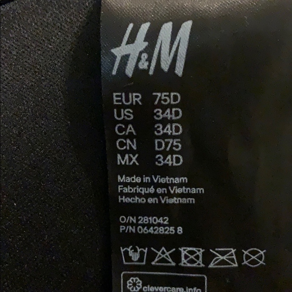 H&M bikini top - Picture 3 of 3